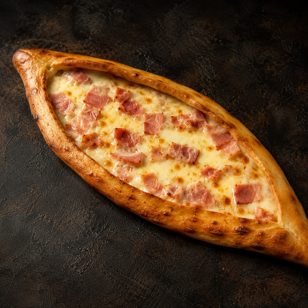 Pide mit Truthahnschinken
